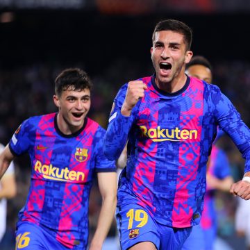 El Barcelona rescató el empate ante el Napoli en la Europa League