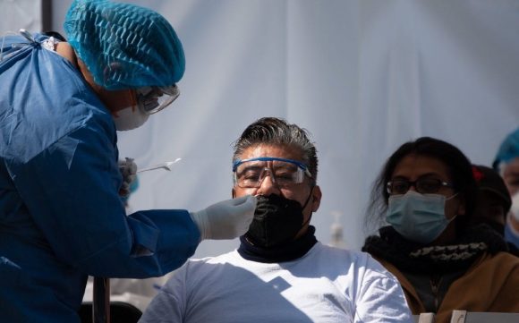 IMSS pide evitar reuniones en el día de la Candelaria por altos contagios de Covid-Omicrón