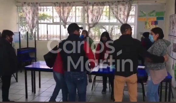 (FOTOS) Reportan apertura de casillas al 100% en Hueyotlipan y Romero Vargas