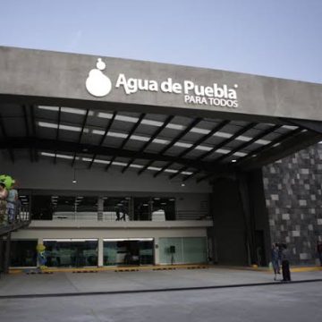 Sector de baños públicos denuncia cobros excesivos de Agua de Puebla