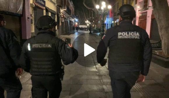 Instalan operativo contra la instalación de ambulantes en el C.H