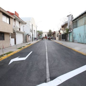 Concluyen trabajos de pavimentación de la calle Colima en San Rafael Poniente
