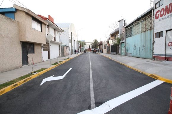 Concluyen trabajos de pavimentación de la calle Colima en San Rafael Poniente