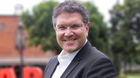 Renuncia de Armando Ríos fue un acto de buena fe para contribuir a la solución del conflicto