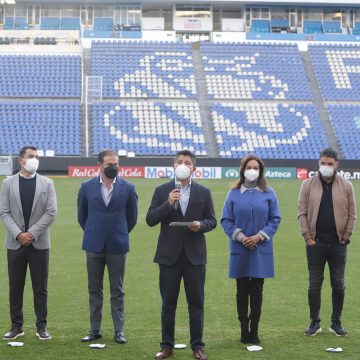 (FOTOS) Eduardo Rivera y el Club Puebla se unen por la infancia, juventud y mujeres del municipio