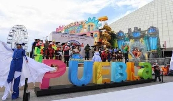 Gobierno estatal alerta a no caer en fraudes por falsos espacios para La Feria de Puebla
