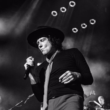 Enrique Bunbury anuncia retiro de los escenarios por problemas de salud