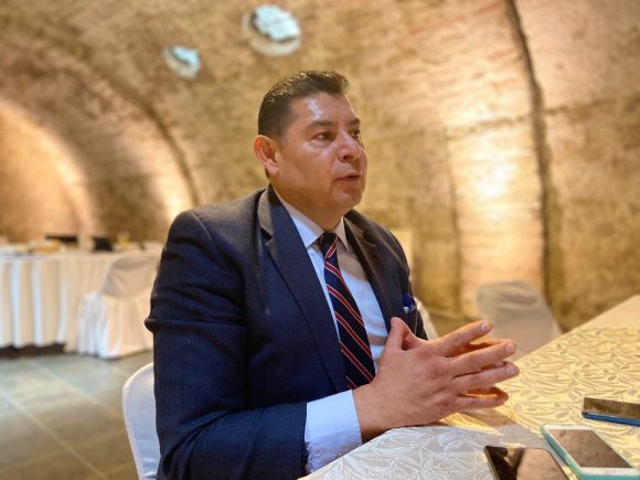 “No hay ninguna razón que justifique la instalación de parquímetros” : Armenta Mier