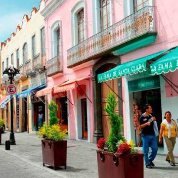 Canaco a favor de la peatonalizacion de la calle de los dulces poblanos