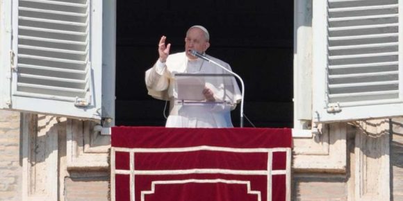 “¡En nombre de Dios, deténganse!”; llama papa Francisco a detener guerra en Ucrania