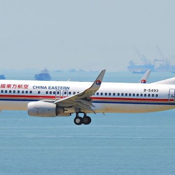 Avión de China Eastern se estrella en Guangxi con 132 personas a bordo