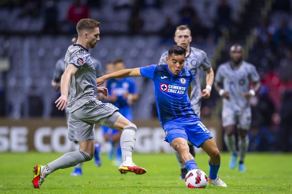 Cruz Azul vence al Montreal y da la cara por la Liga MX en Concachampions