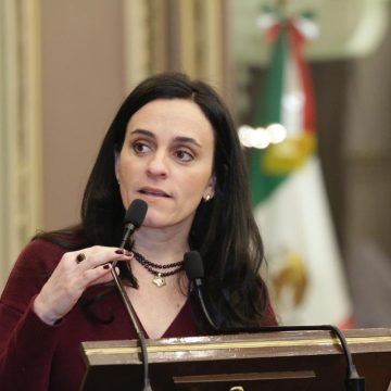 PAN en contra que los menores de edad puedan acceder al cambio de género