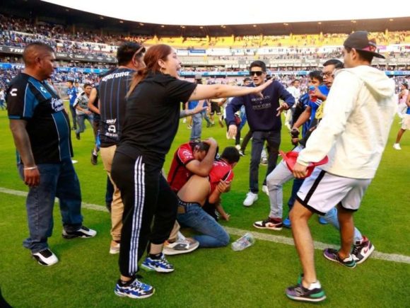 22 heridos , resultado de tragedia en el fútbol