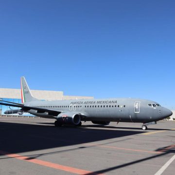 Despega segundo avión de México rumbo a Rumania