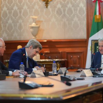 Encuentro con John Kerry fue amistoso y benéfico: AMLO