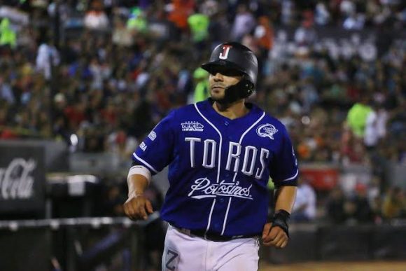 Los Pericos de Puebla refuerzan la posición de catcher con Gabriel Gutiérrez