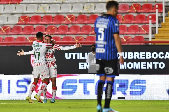 Necaxa se aprovechó del Querétaro y se quedó con el triunfo