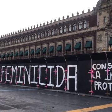 (VIDEO) Marina refuerza blindaje en Palacio Nacional ante marchas feministas