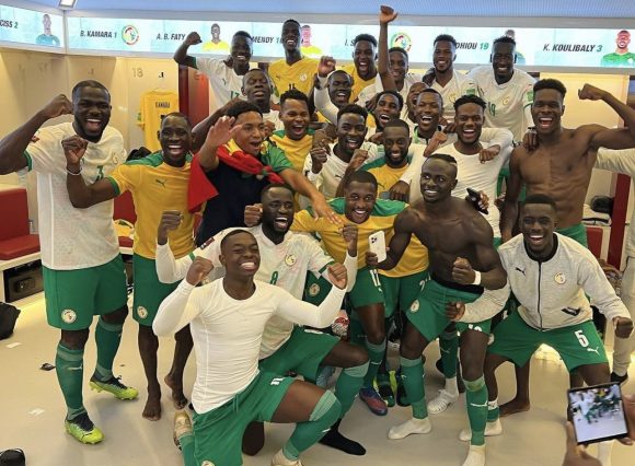 Senegal superó a Egipto en penales y van al Mundial; Salah se queda fuera