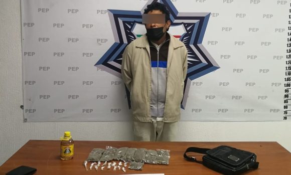En posesión de droga, Policía Estatal detiene a hombre en Balcones del Sur