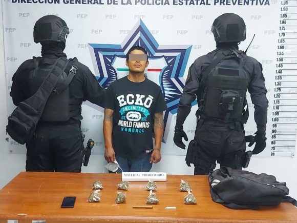 Detienen a un hombre con droga en Atlixco