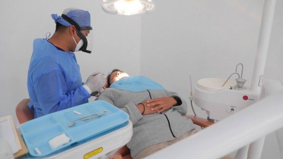 Inauguran nueva Clínica de Especialidades Dentales