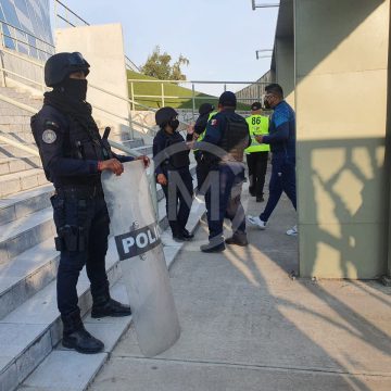 Refuerzan con 200 policías municipales la seguridad del estadio Cuauhtémoc