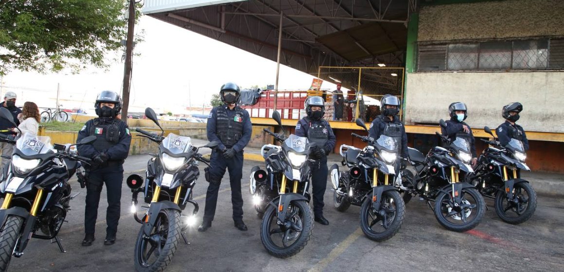 Ayuntamiento de Puebla entrega motopatrullas para vigilancia de la Central de Abasto
