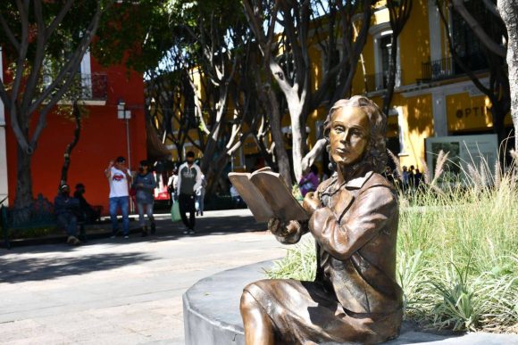 Reinaguran el Corredor 5 de Mayo y el paseo de 8 personajes distinguidos