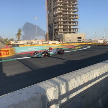 (VIDEO) Se registra posible ataque con misiles en Jeddah, sede del GP de Fórmula 1