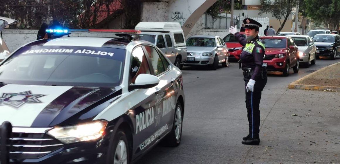 Refuerzan seguridad vial en centros escolares de Puebla