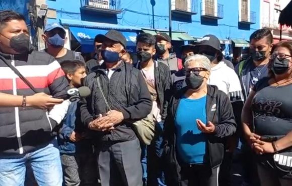 d36322cc-95d6-4201-a1d1-1e8d74cd4527 Ambulantes y ayuntamiento dialogan para conocer planes de reubicación