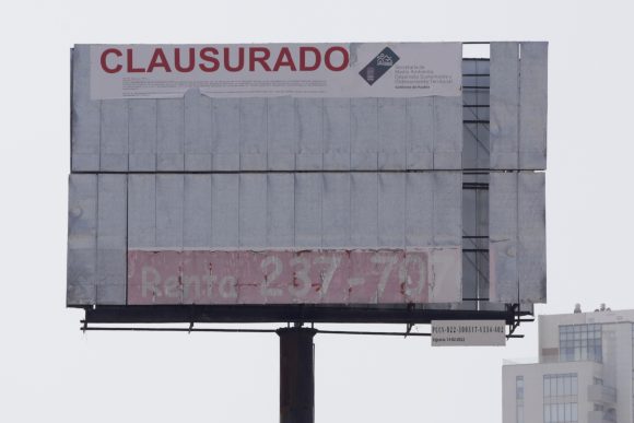 Administraciones anteriores generaron una mafia con los espectaculares: Barbosa