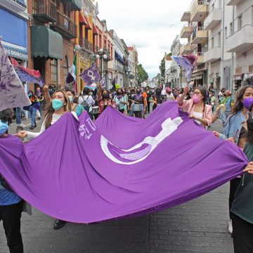 SSC Puebla garantiza seguridad de las mujeres durante marchas