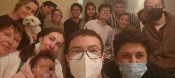 Salen mexicanos de Kiev rumbo a Rumania