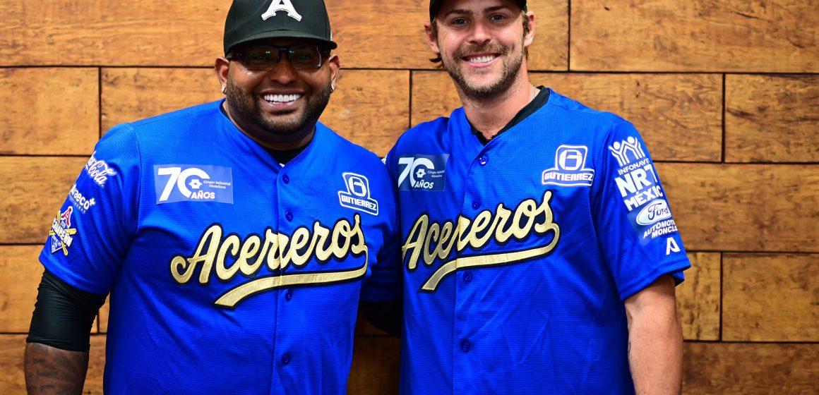 Pablo Sandoval y Josh Reddick se presentan con los Acereros de Monclova