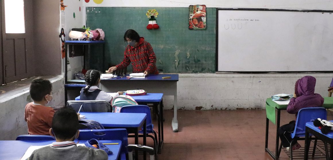 Reporta SEP 91.89% de asistencia escalonada en aulas poblanas
