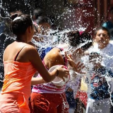 Hasta 9 mp de multa  para quien arroje agua el sábado de Gloria: PC