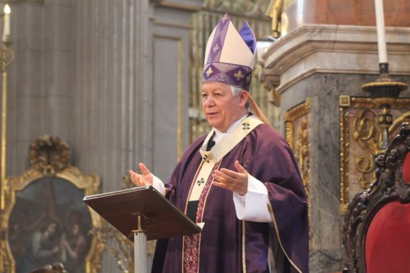 Pide arzobispo que pare la violencia en Puebla