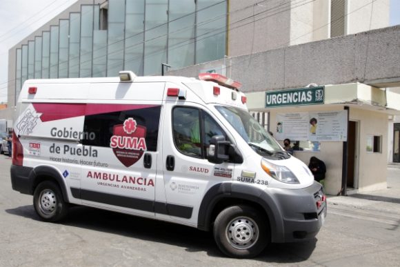 Trasladan a Puebla capital a 18 lesionados por accidente en Oaxaca