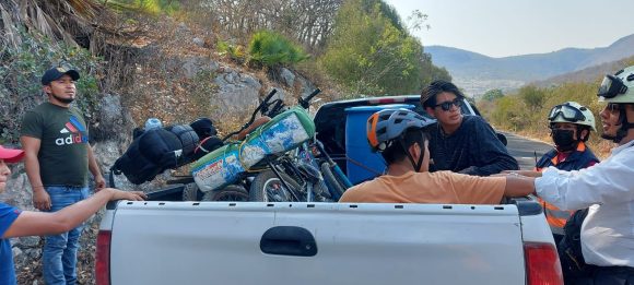 Protección Civil ubica a jóvenes extraviados en el aguacate