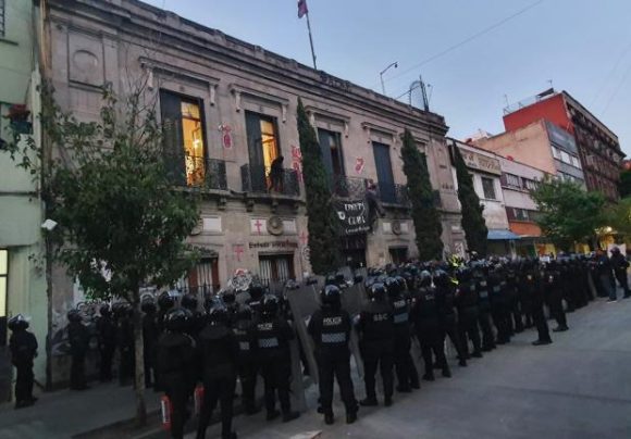 625a254836441 Recuperan sede de la CNDH después de 19 meses