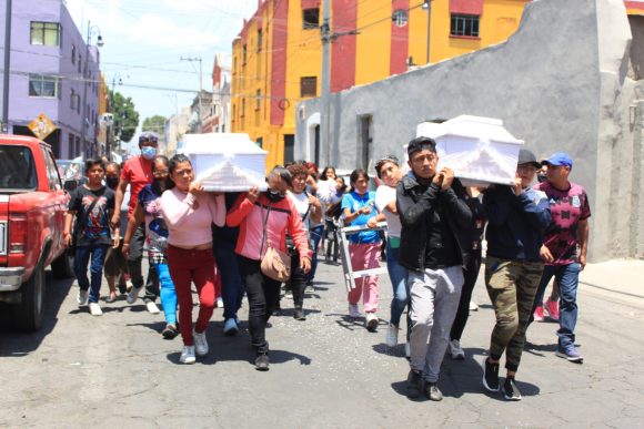 Despiden a los niños Alexis y Eduardo fallecidos durante accidente en “Juquilita”