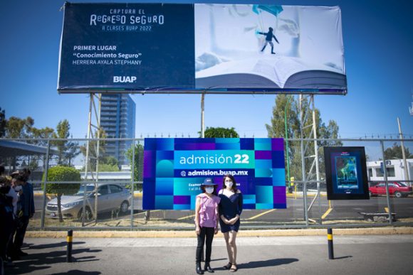 Se realiza exposición “Captura el regreso seguro a clases BUAP 2022”