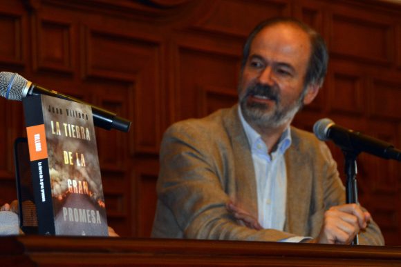 Participa Juan Villoro en la Fenali de la BUAP