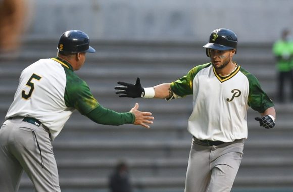 Los Pericos de Puebla se sacaron la espina y vencieron a los Diablos