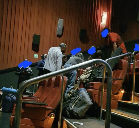 López-Gatell ayudó a joven que convulsionó en el cine