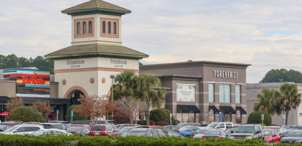 Tiroteo en centro comercial de Carolina del Sur deja varios heridos