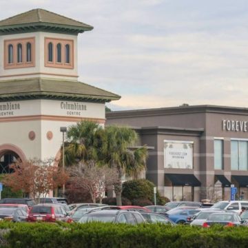 Tiroteo en centro comercial de Carolina del Sur deja varios heridos